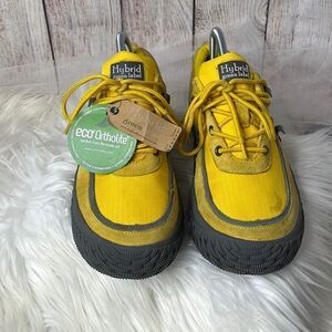 Hybrid Green Label Curious Sneaker